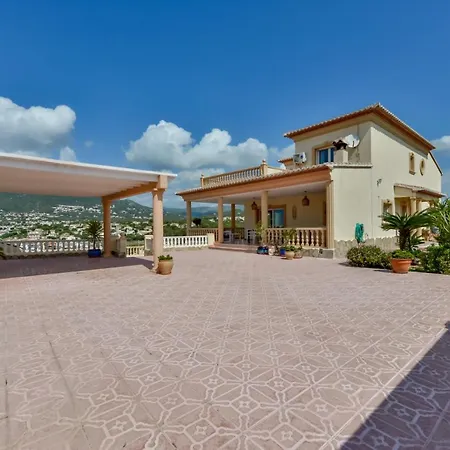 Guzman - Bellissima Villa